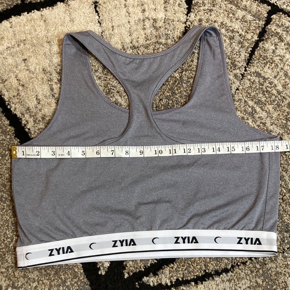 💙Zyia Active Grey Racerback Sports Bra - Picture 6 of 7